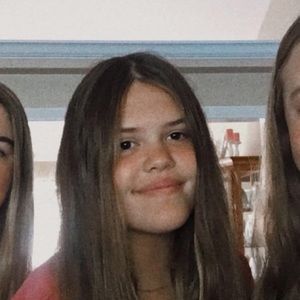 Meet your Posher, Mia